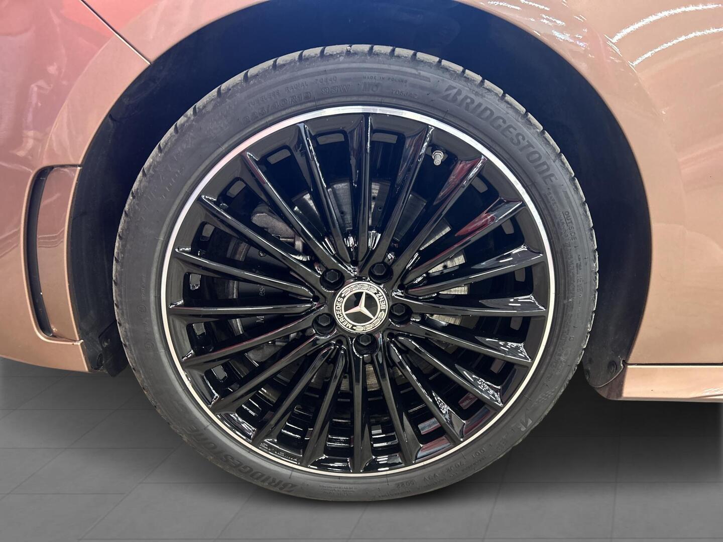 MERCEDES-BENZ B 2021