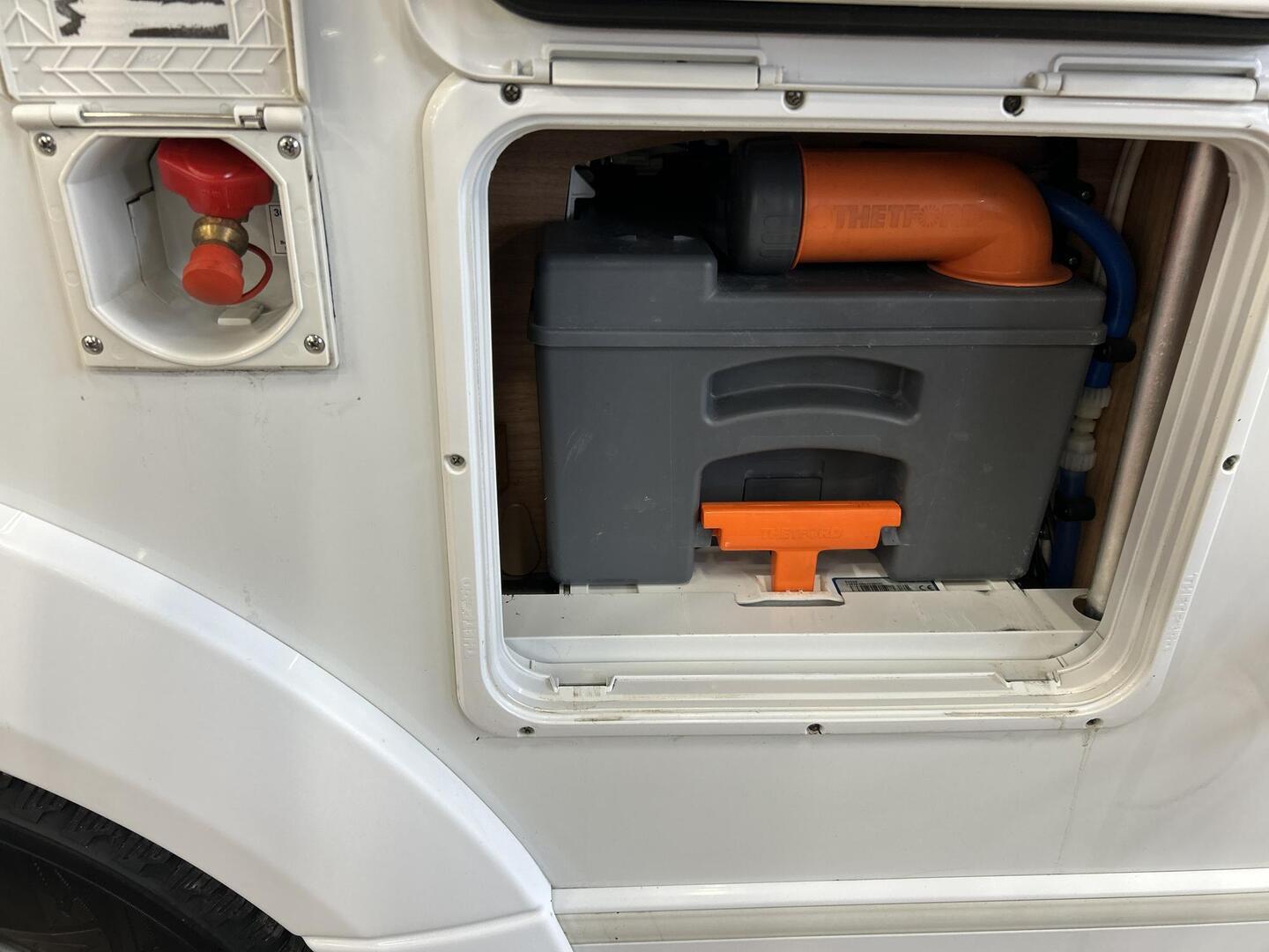 DETHLEFFS ADVANTAGE I7051 2017