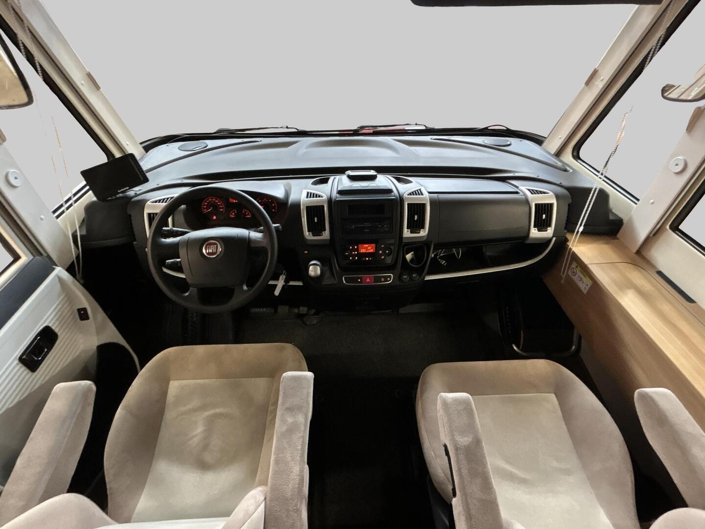 DETHLEFFS ADVANTAGE I7051 2017