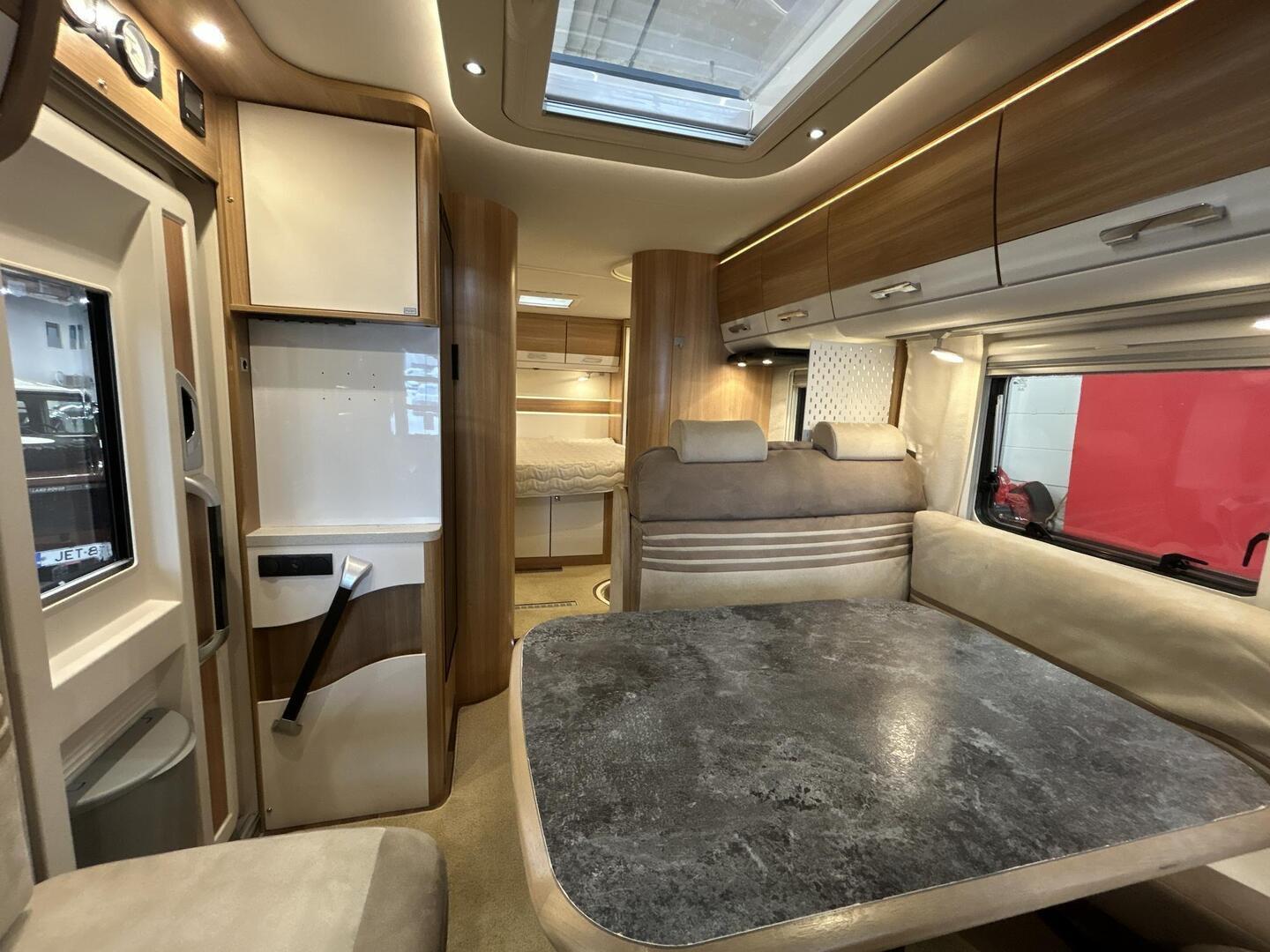 DETHLEFFS ADVANTAGE I7051 2017