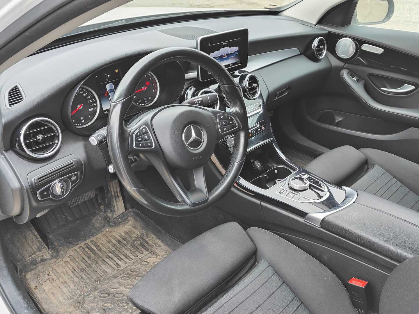 MERCEDES-BENZ C 2018