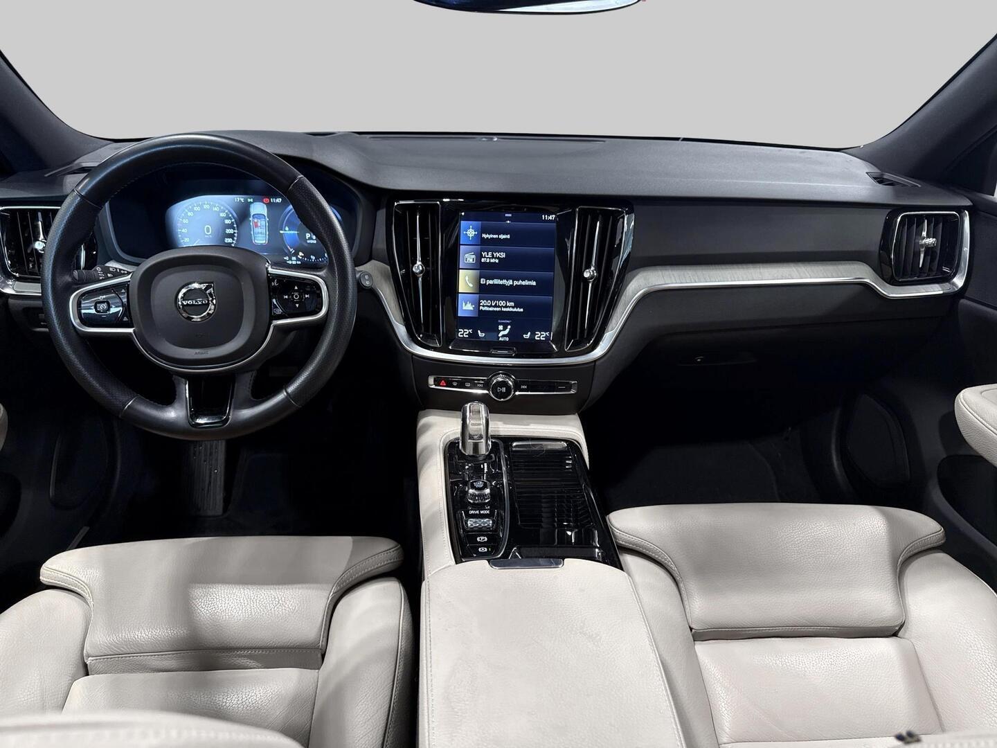 VOLVO V60 2019