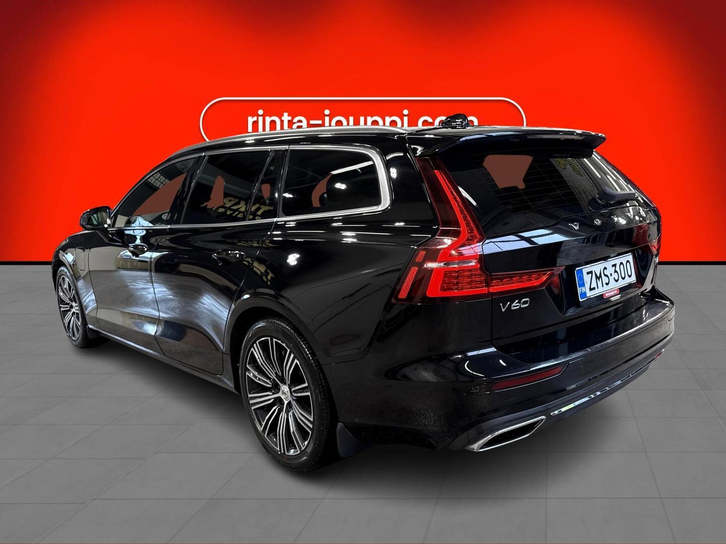 VOLVO V60 2019