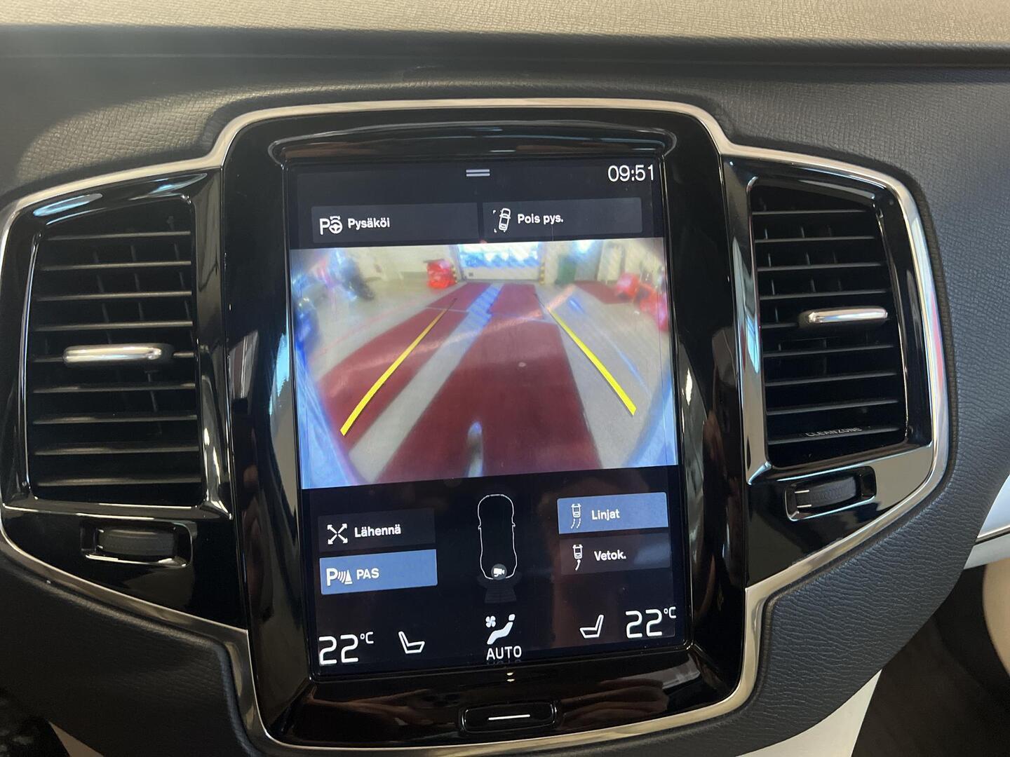 VOLVO XC90 2016