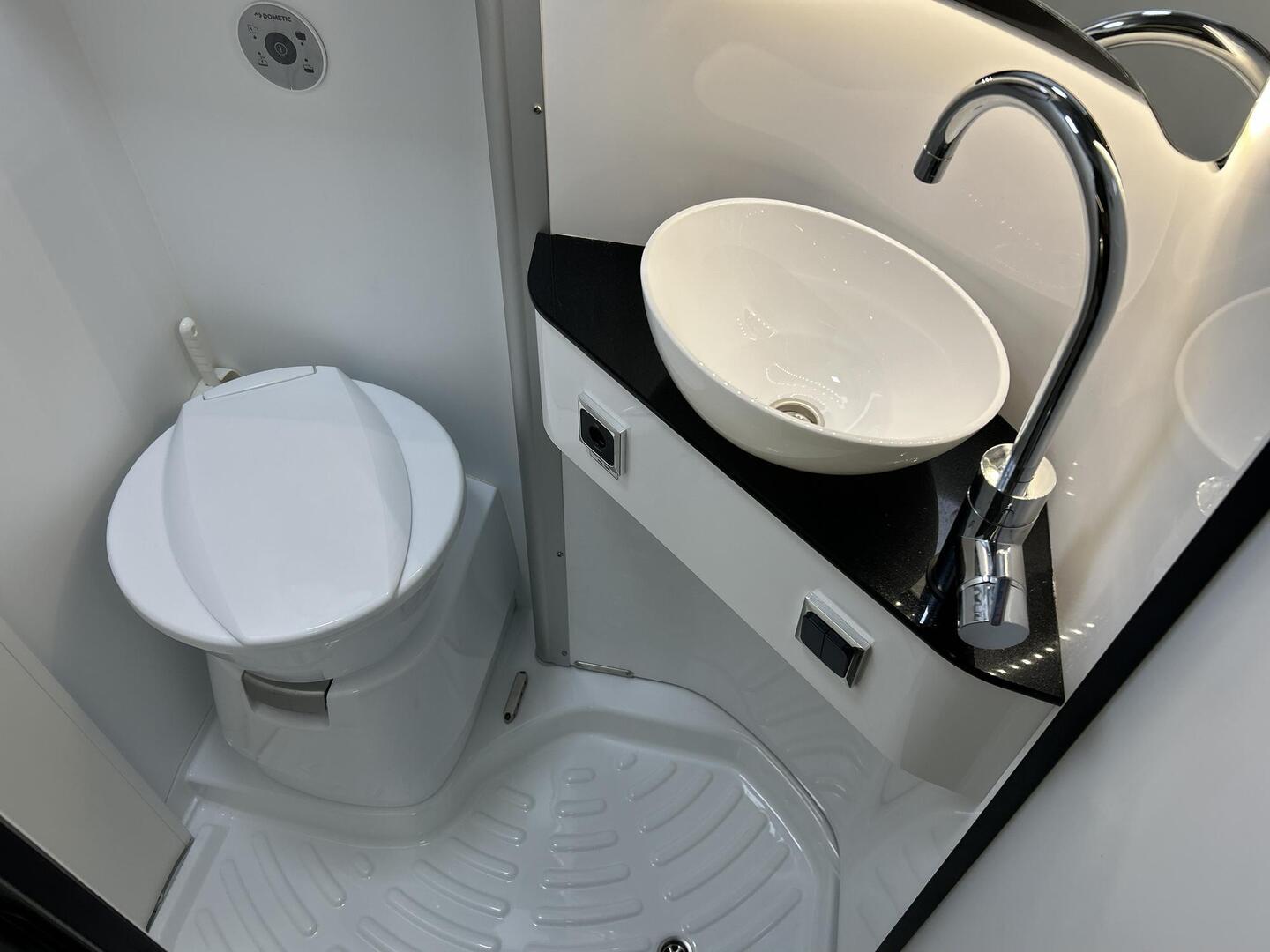 PÖSSL SUMMIT 640 PRIME 2022