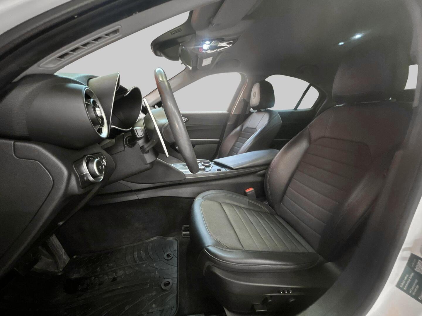 ALFA ROMEO Giulia 2019