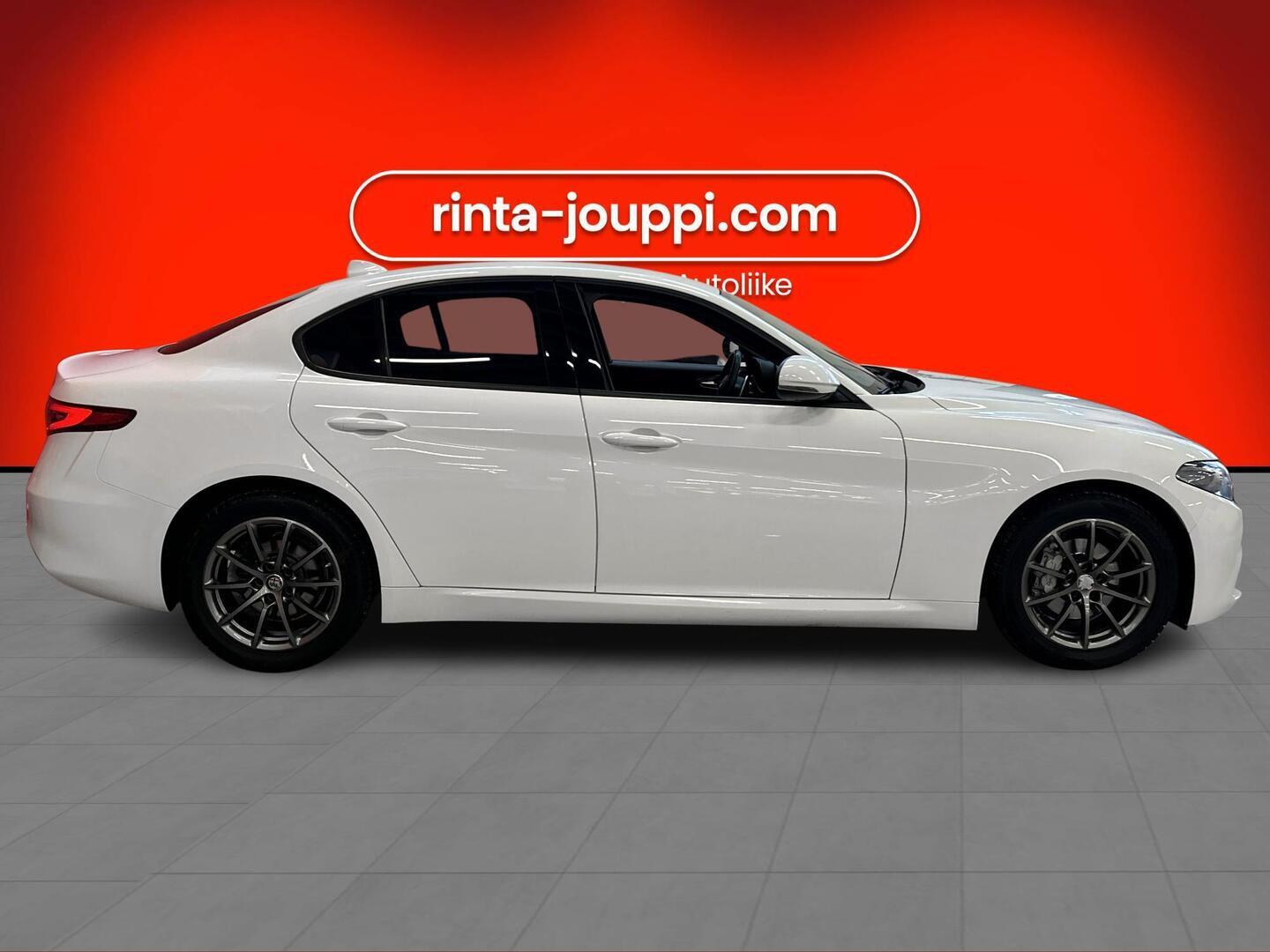 ALFA ROMEO Giulia 2019