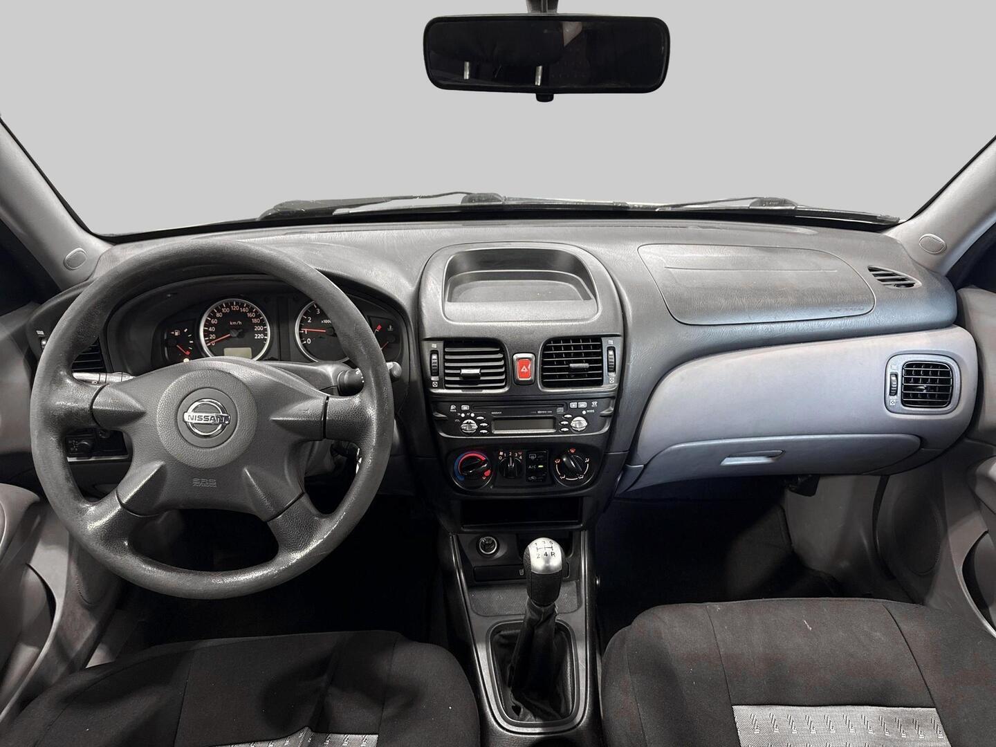 NISSAN Almera 2003