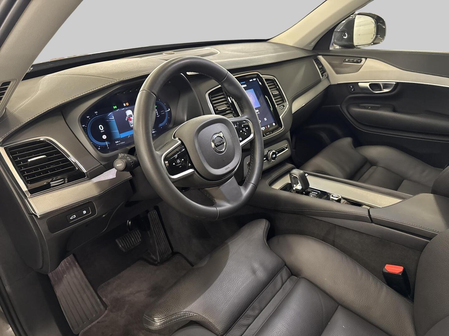 VOLVO XC90 2024