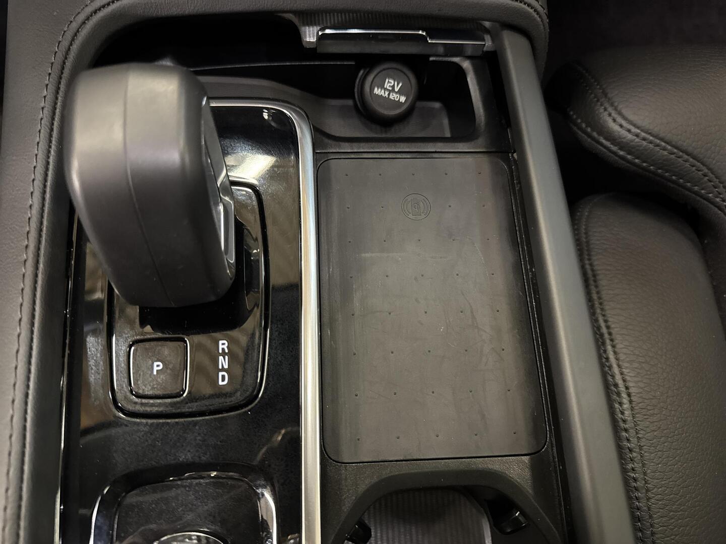 VOLVO XC90 2024