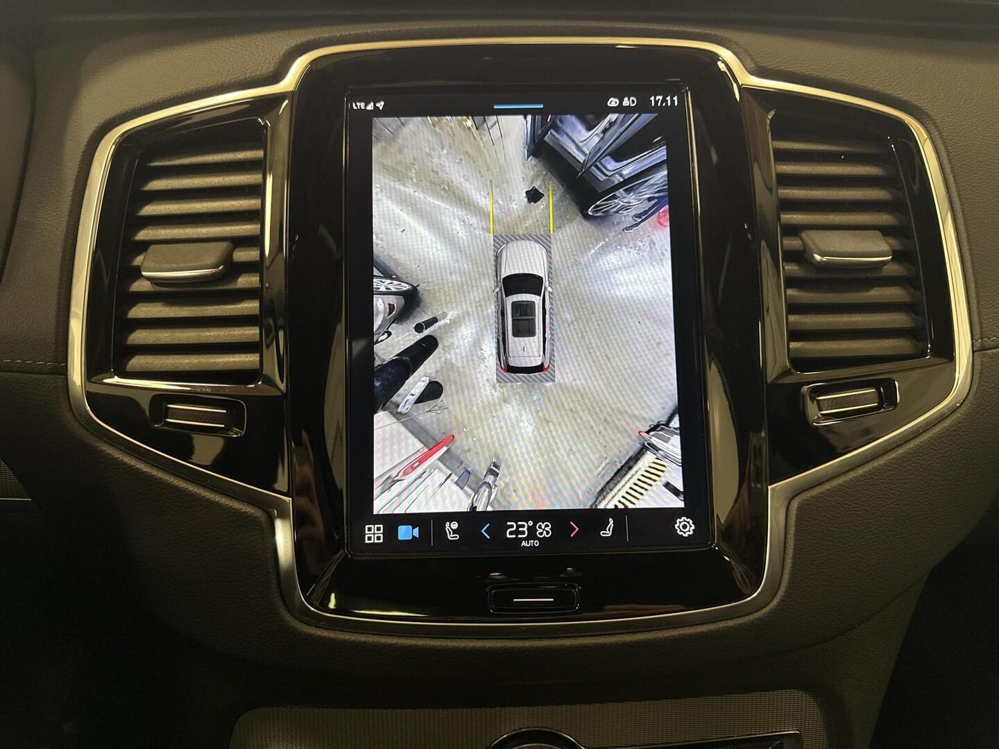 VOLVO XC90 2024