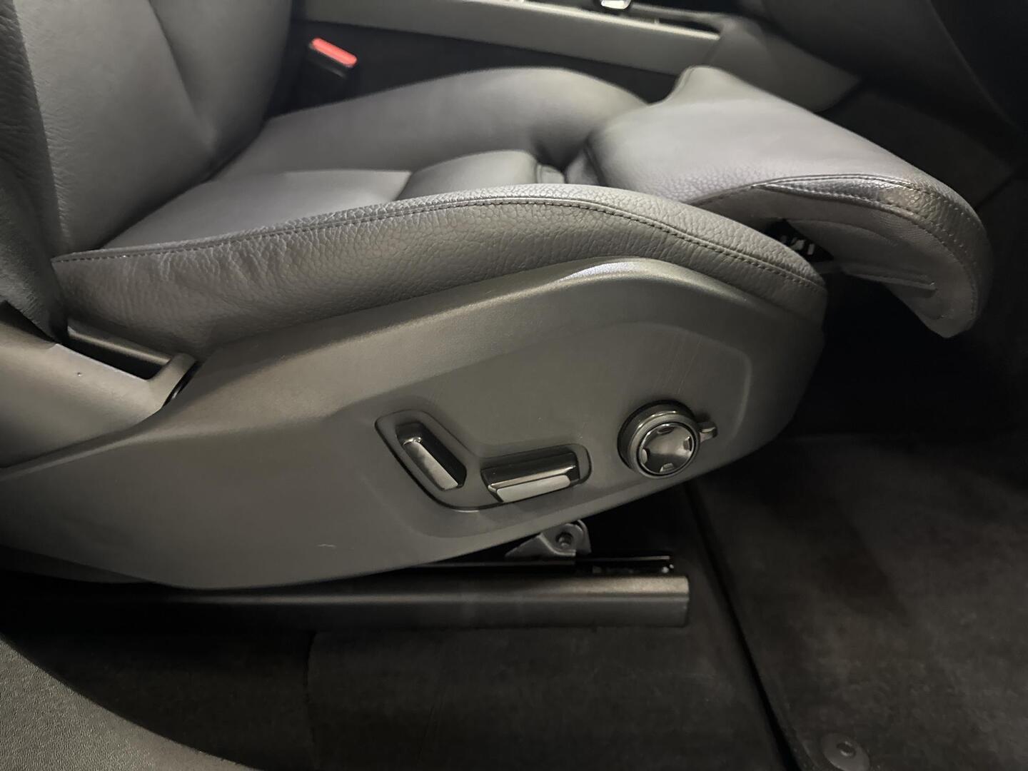 VOLVO XC90 2024