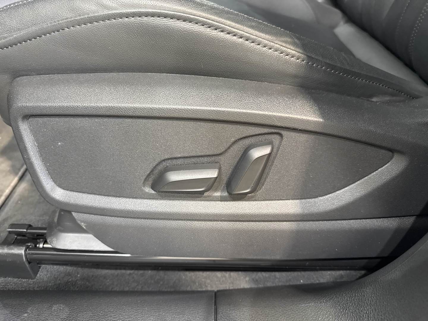 AUDI Q5 2023