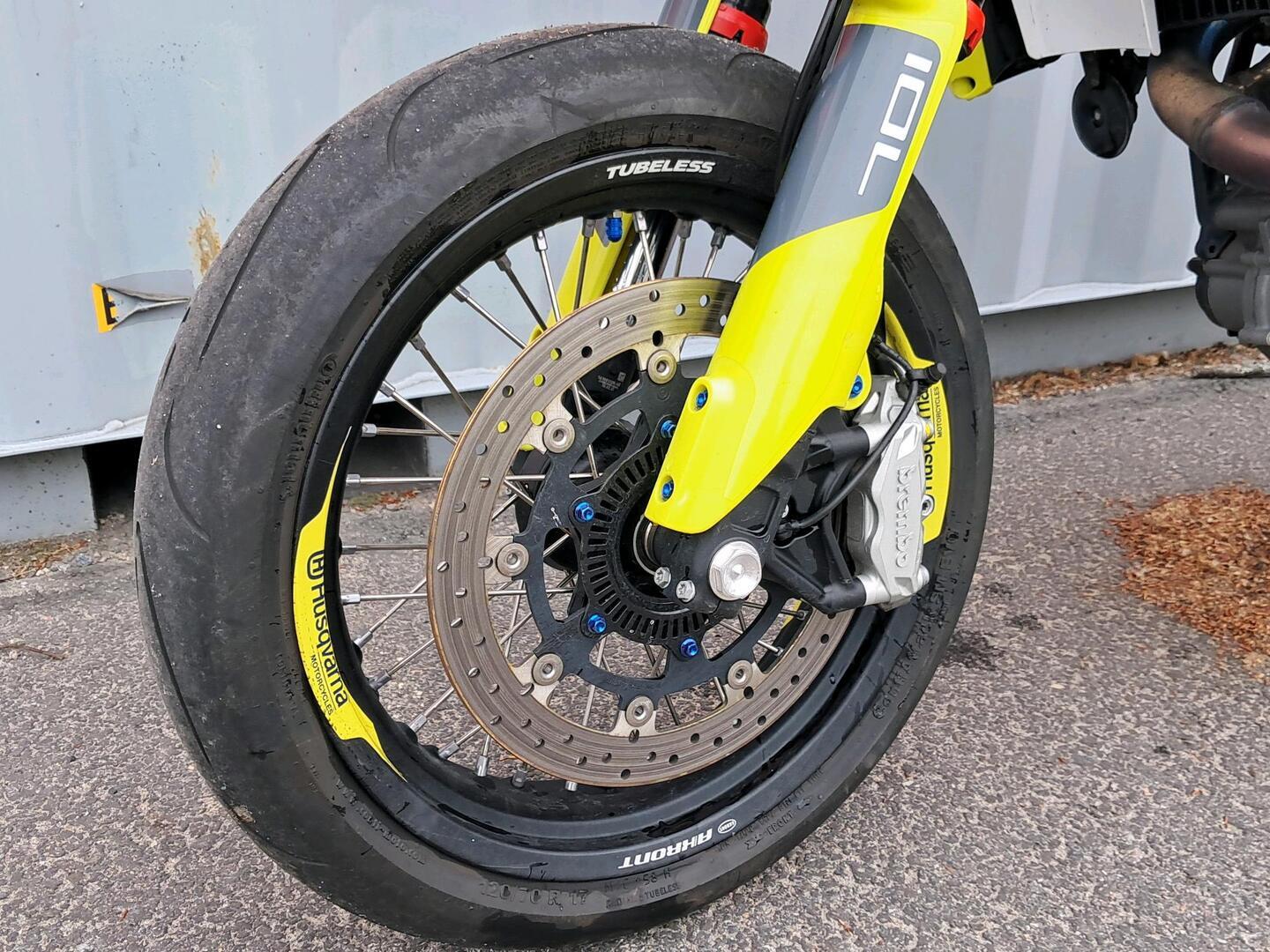 HUSQVARNA 701 2021