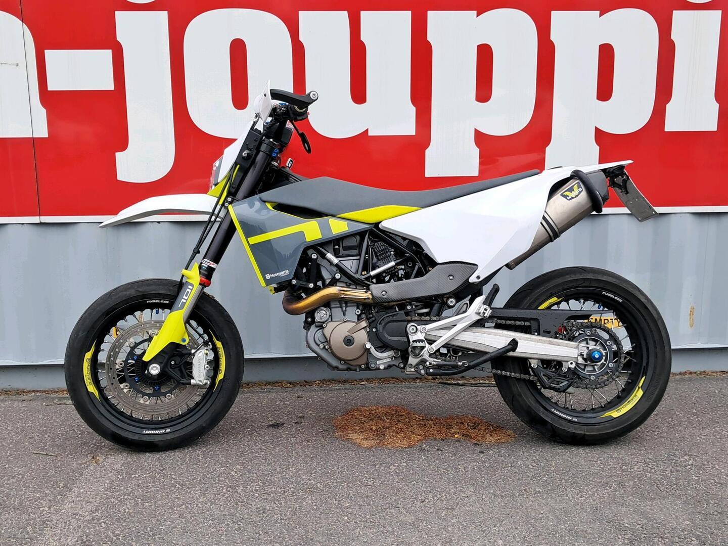 HUSQVARNA 701 2021