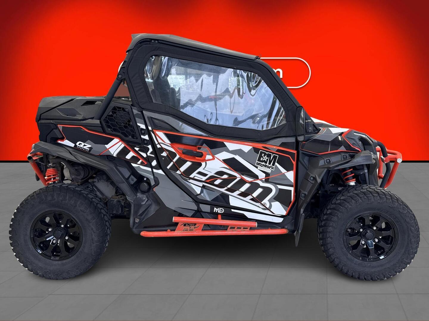 CAN-AM Maverick 2021