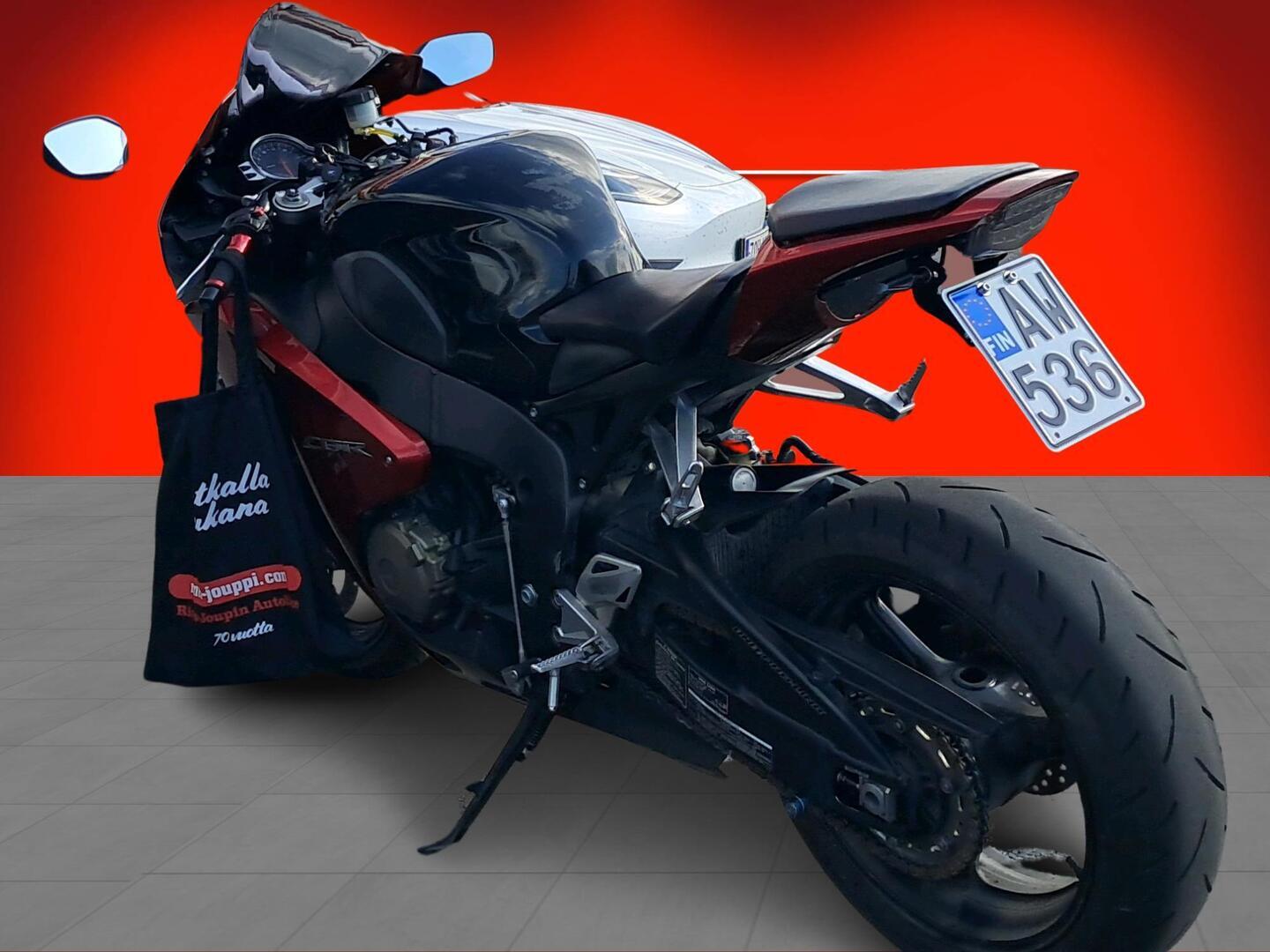 HONDA CBR 2009