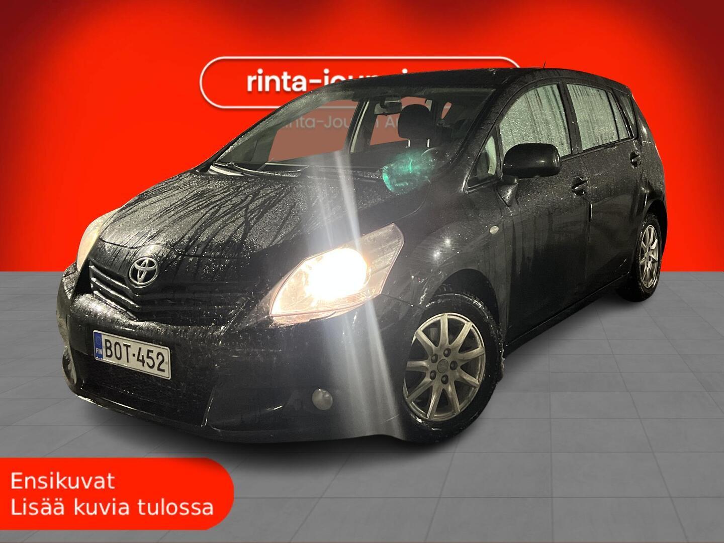 TOYOTA Verso 2011
