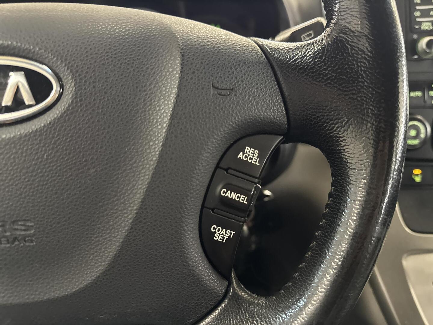 KIA Carnival 2010