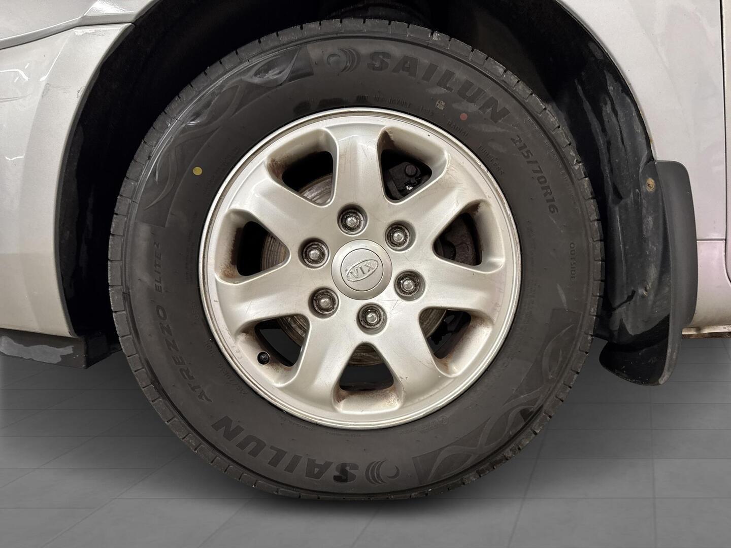 KIA Carnival 2010