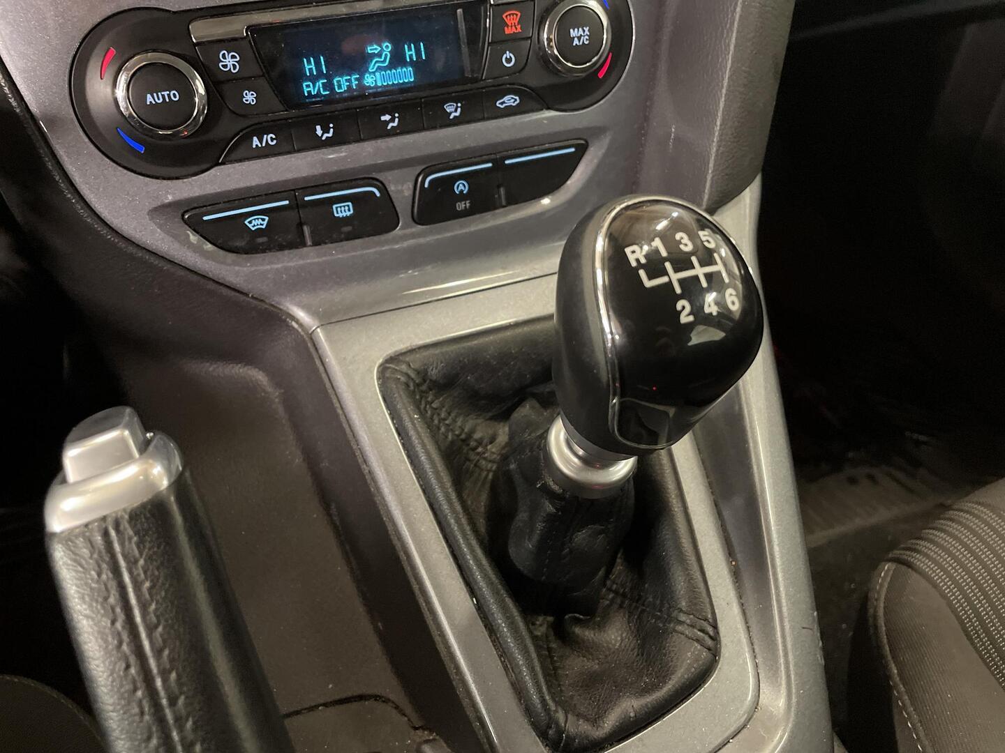 FORD Focus 2013