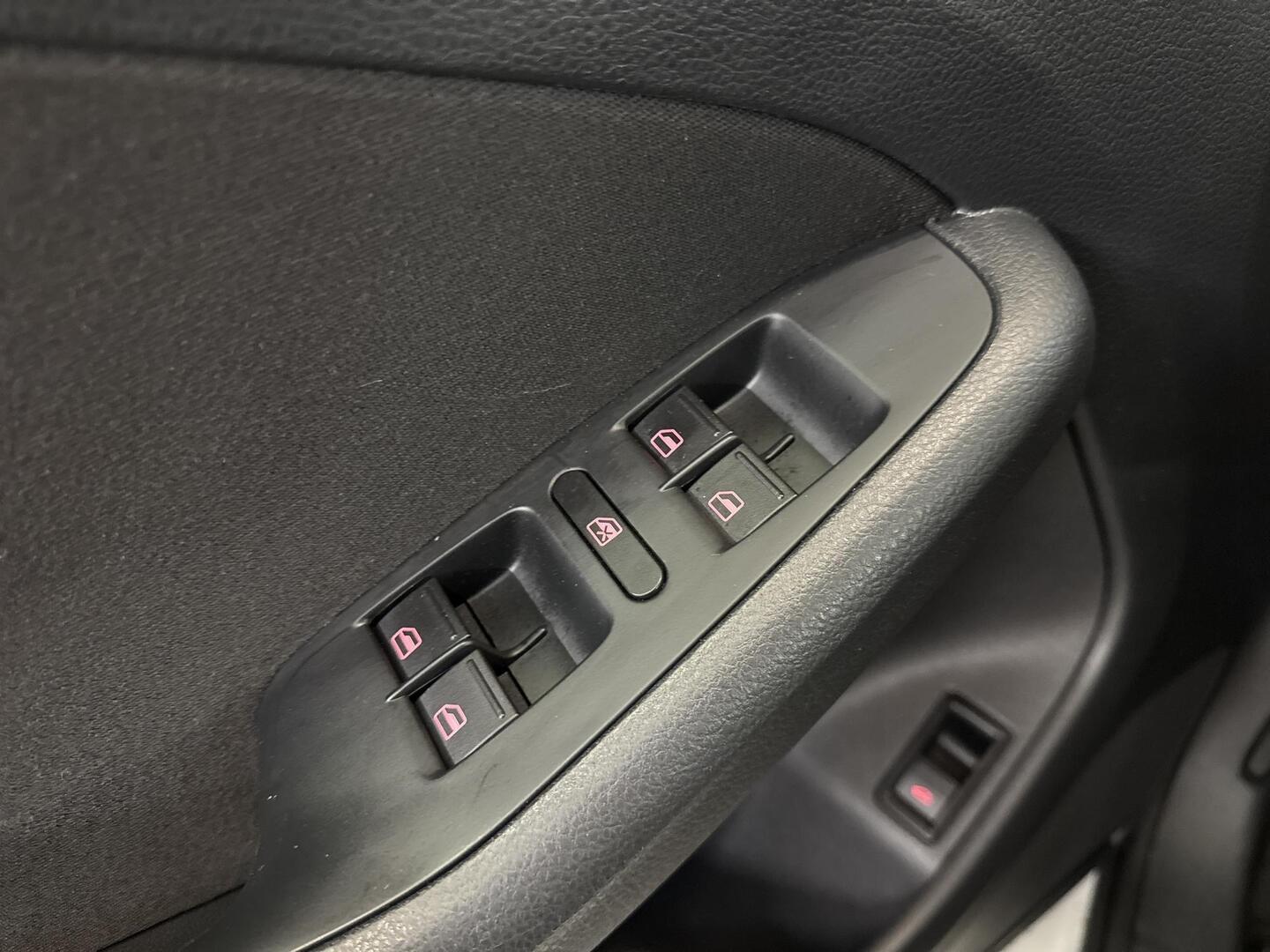 VOLKSWAGEN Jetta 2014