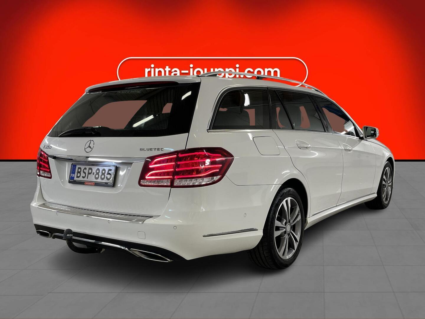 MERCEDES-BENZ E 2015