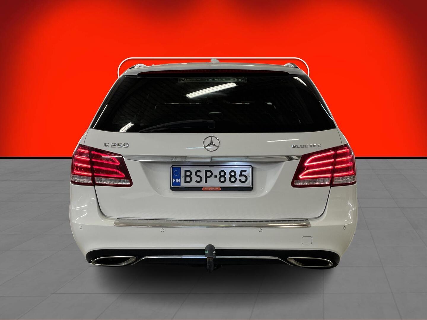 MERCEDES-BENZ E 2015