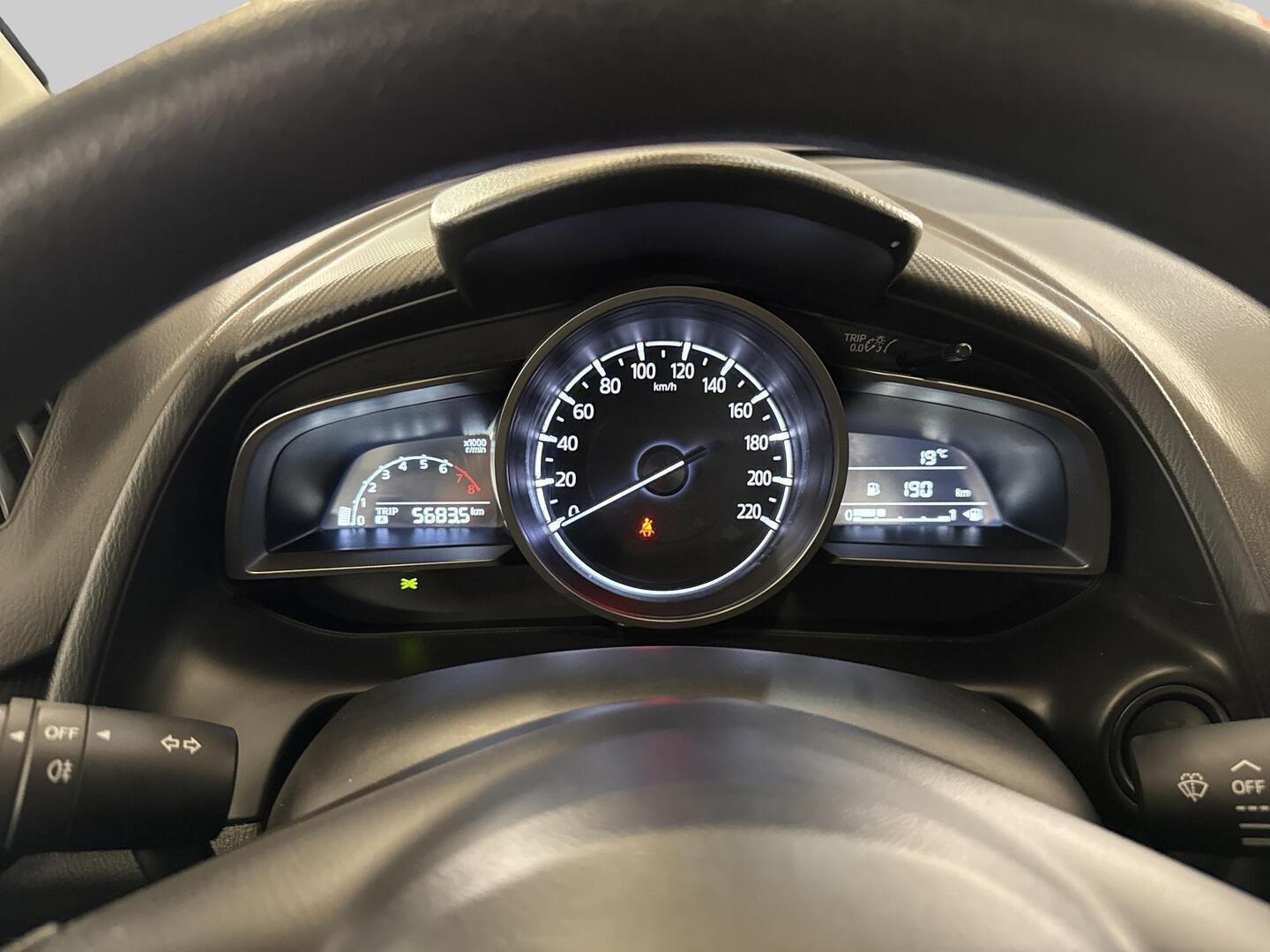 MAZDA 2 2019