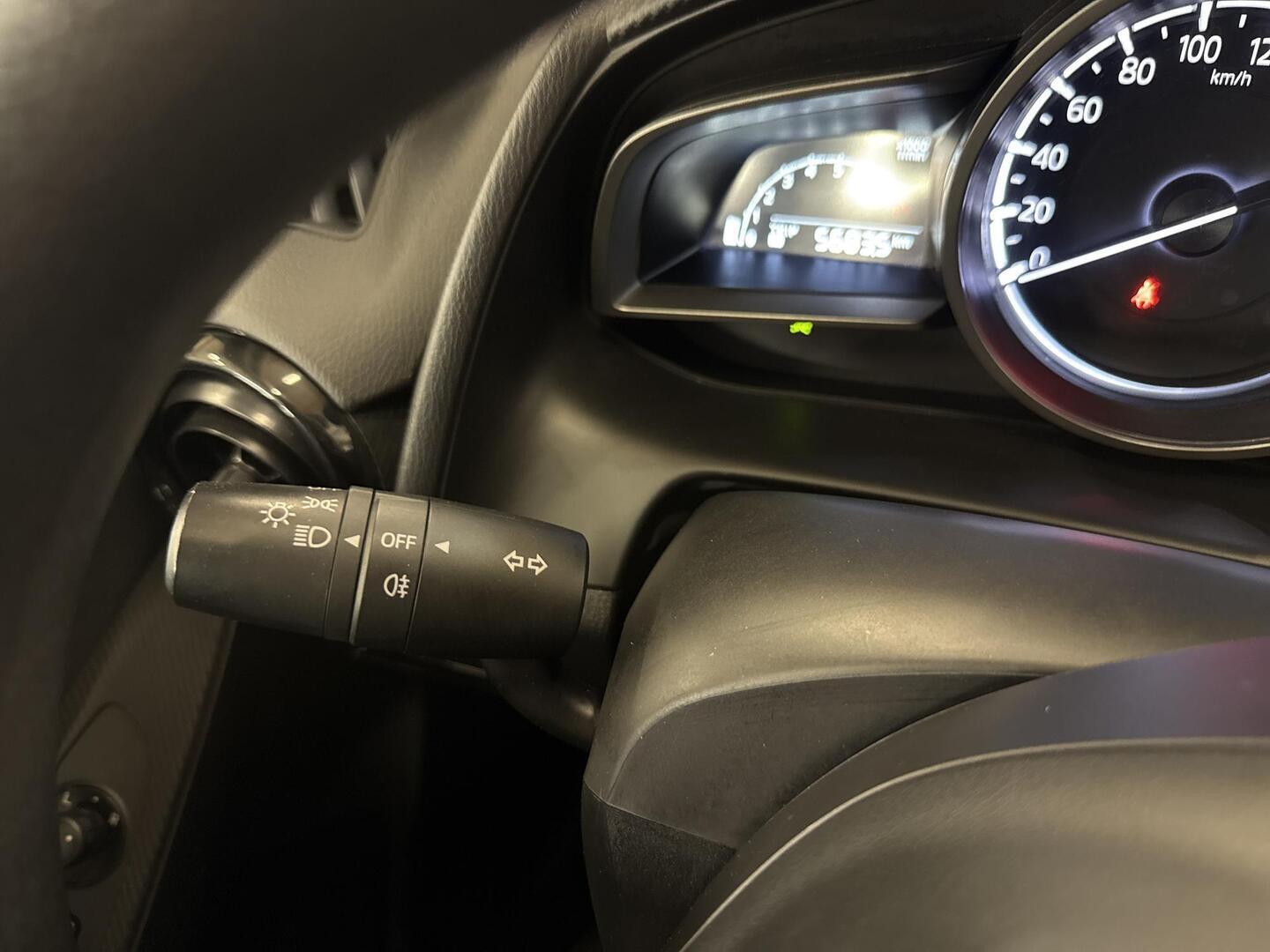 MAZDA 2 2019