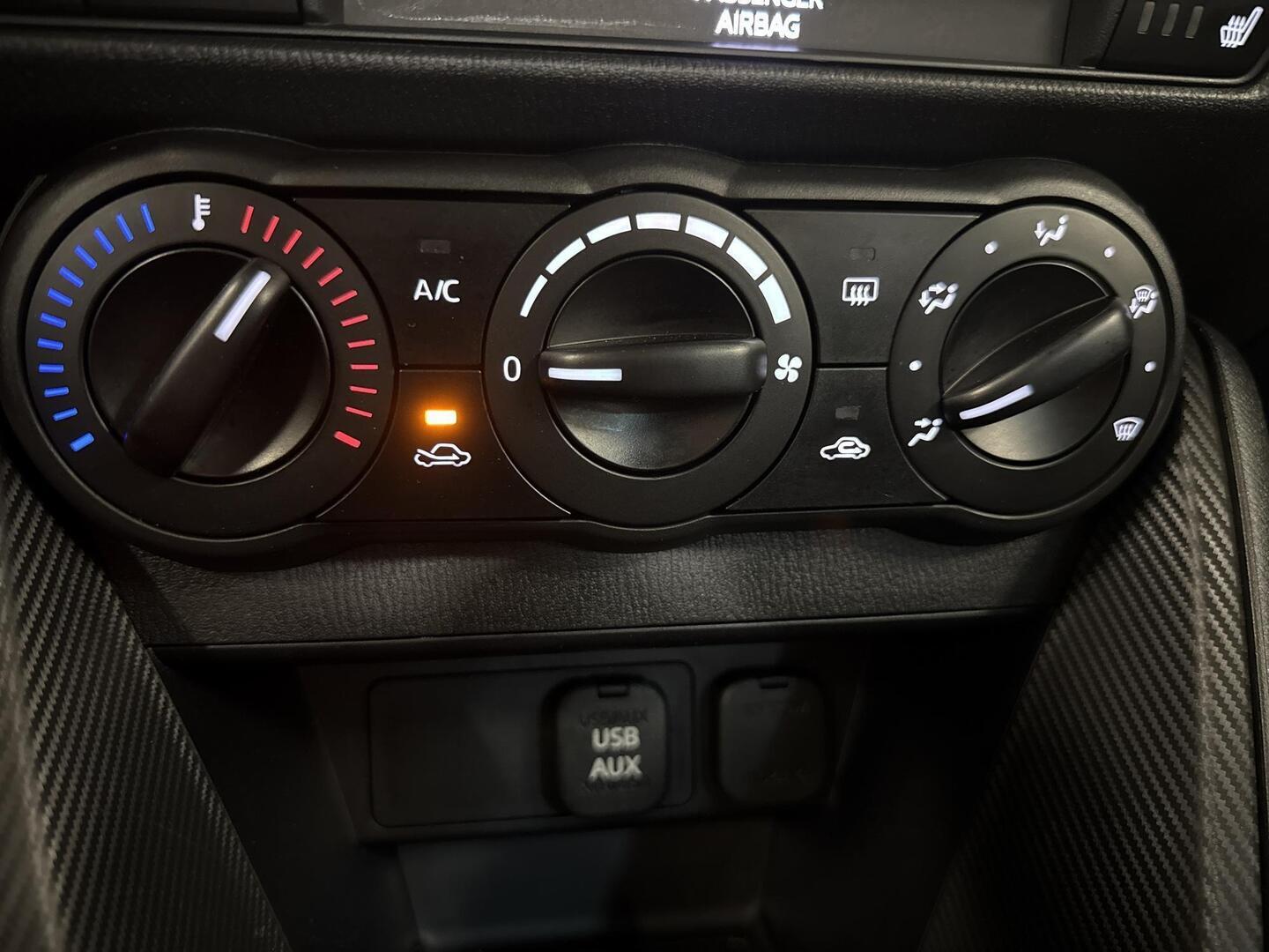 MAZDA 2 2019