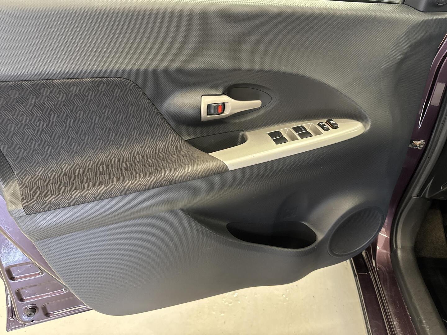 TOYOTA Urban Cruiser 2009