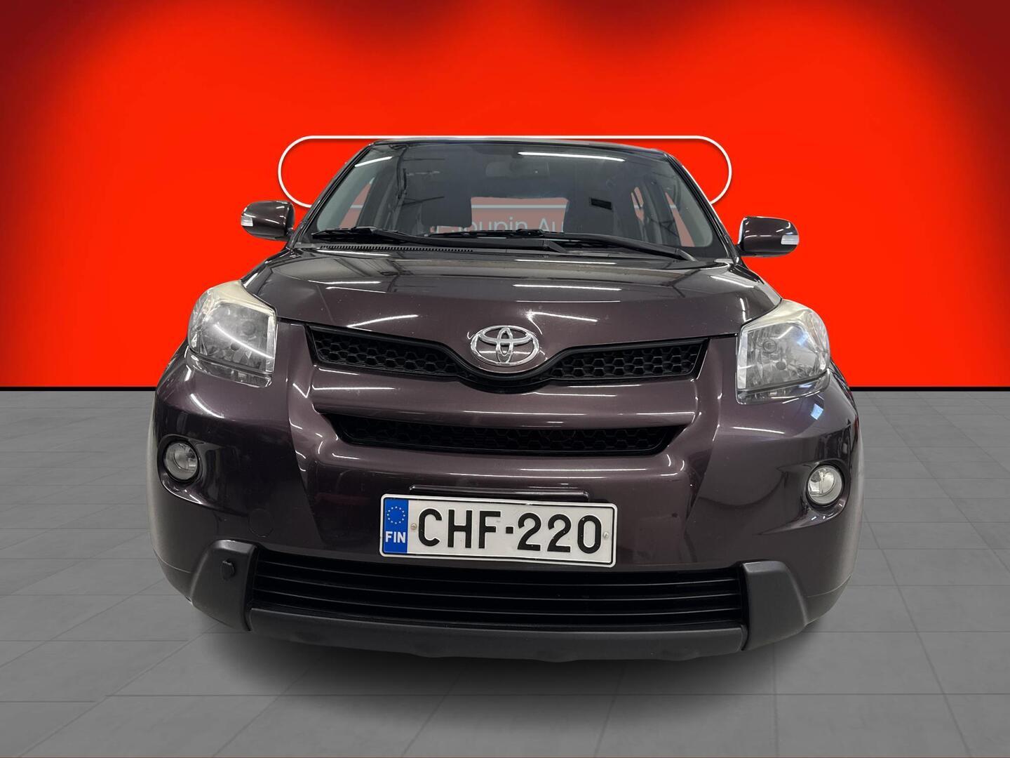 TOYOTA Urban Cruiser 2009