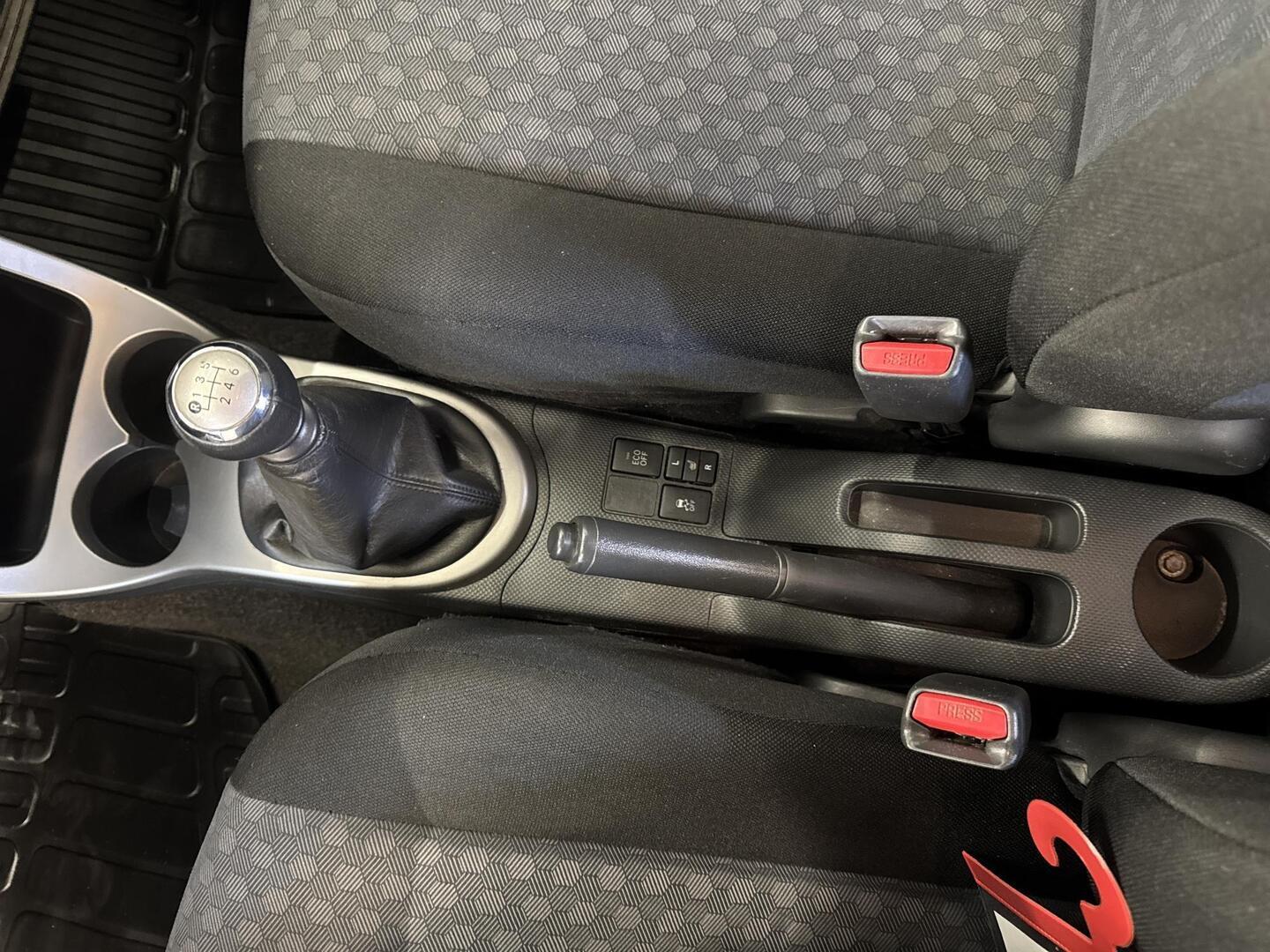 TOYOTA Urban Cruiser 2009