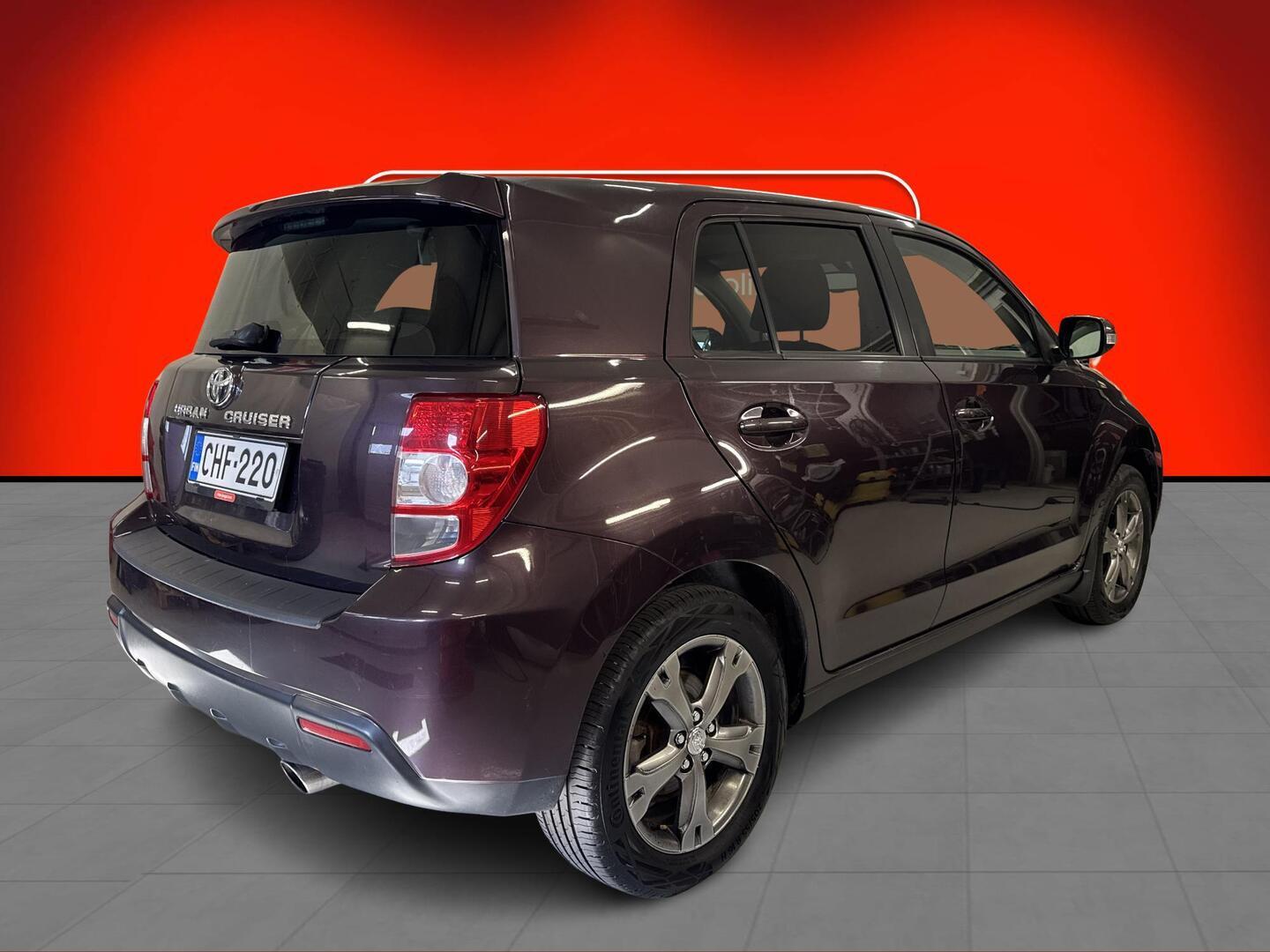 TOYOTA Urban Cruiser 2009