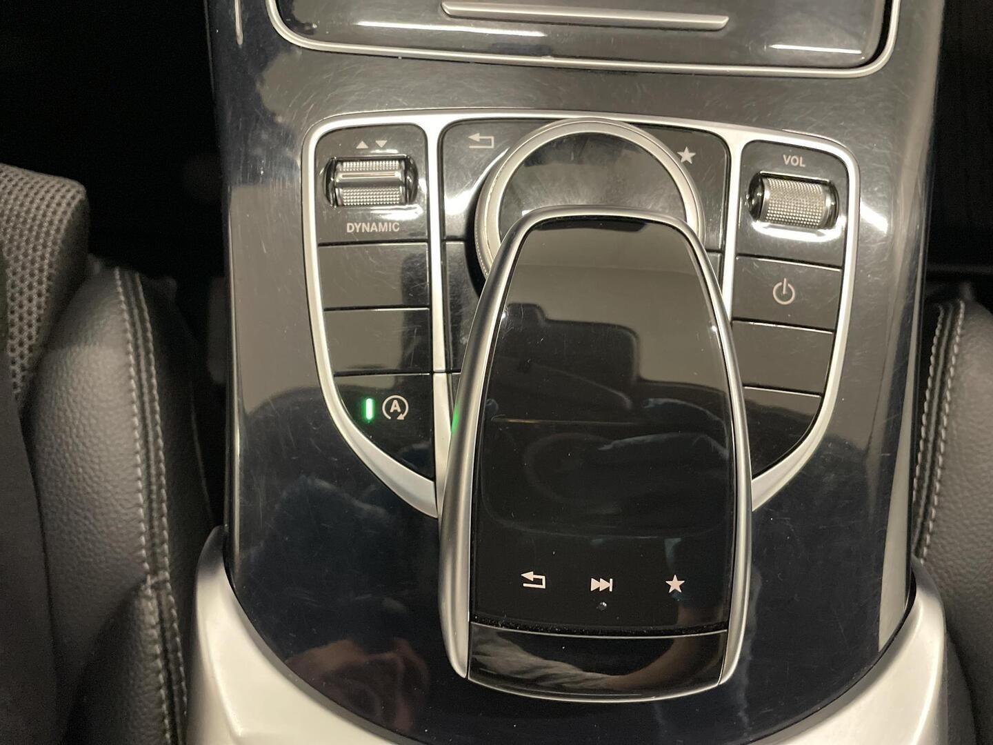 MERCEDES-BENZ C 2017