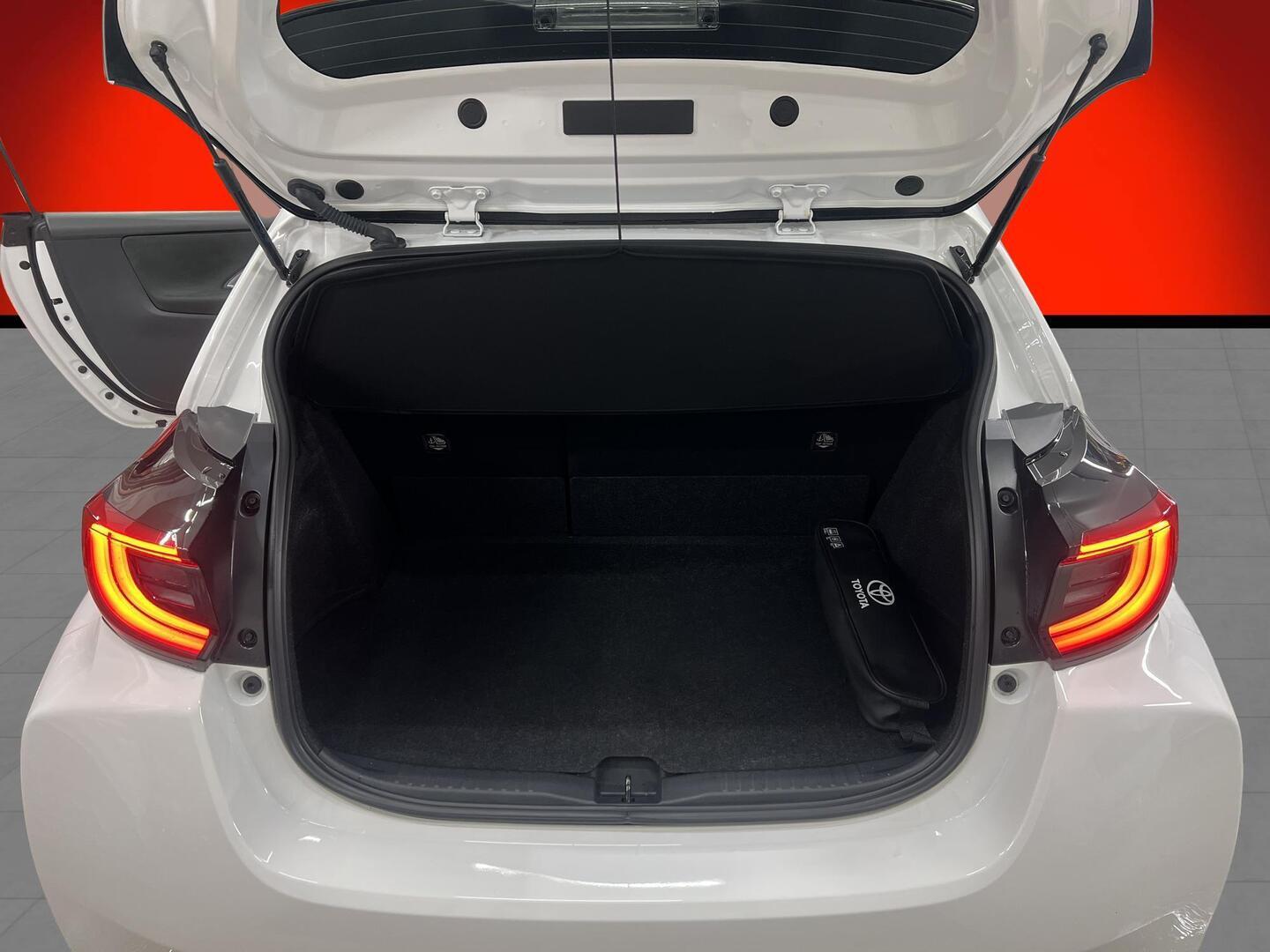 TOYOTA GR Yaris 2021