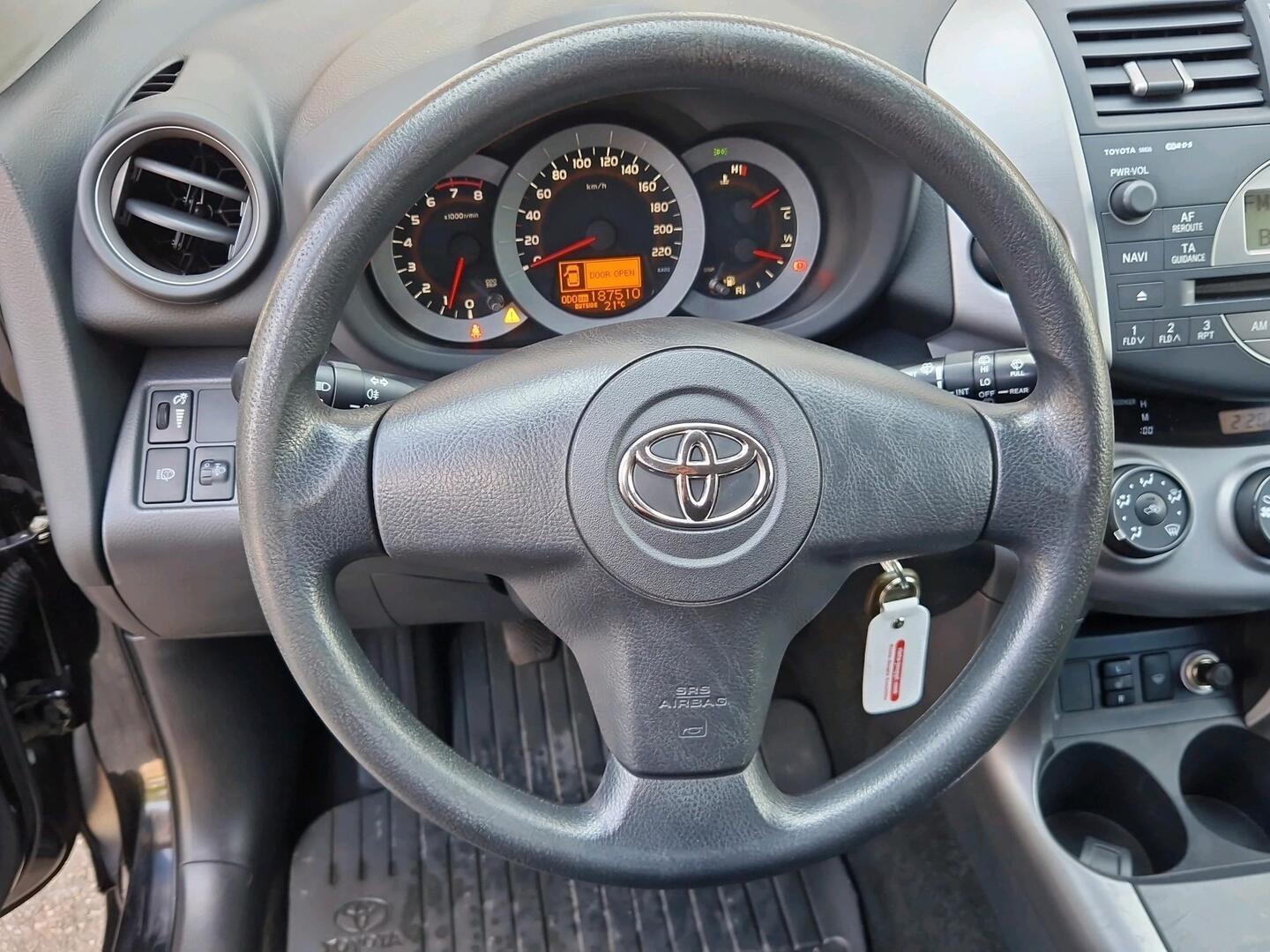 TOYOTA RAV4 2006