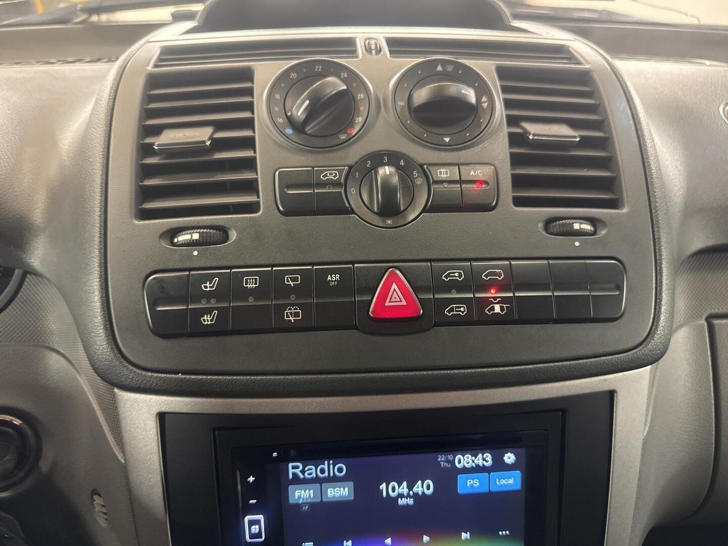 MERCEDES-BENZ Vito 2011