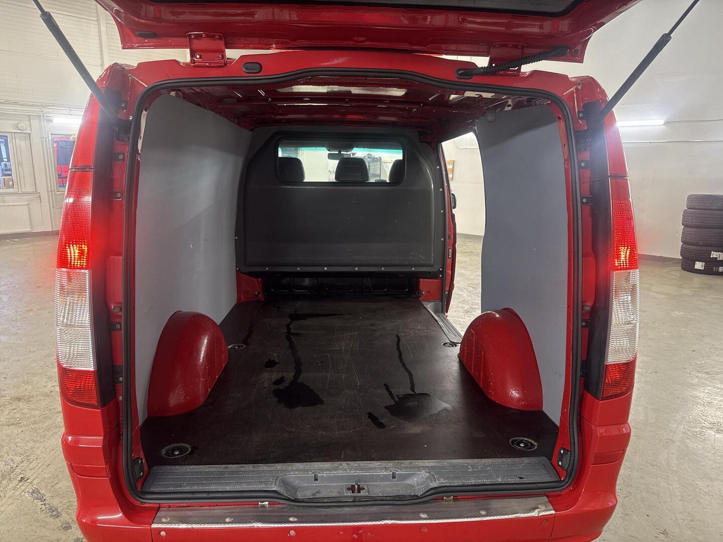MERCEDES-BENZ Vito 2011