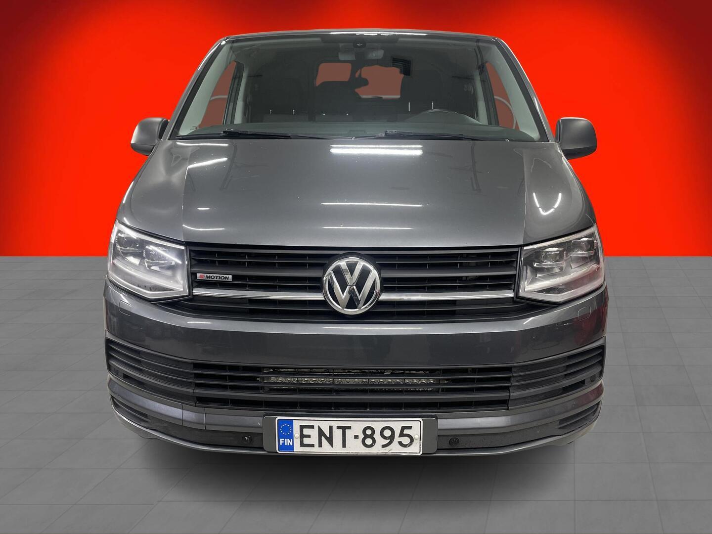 VOLKSWAGEN Transporter 2016