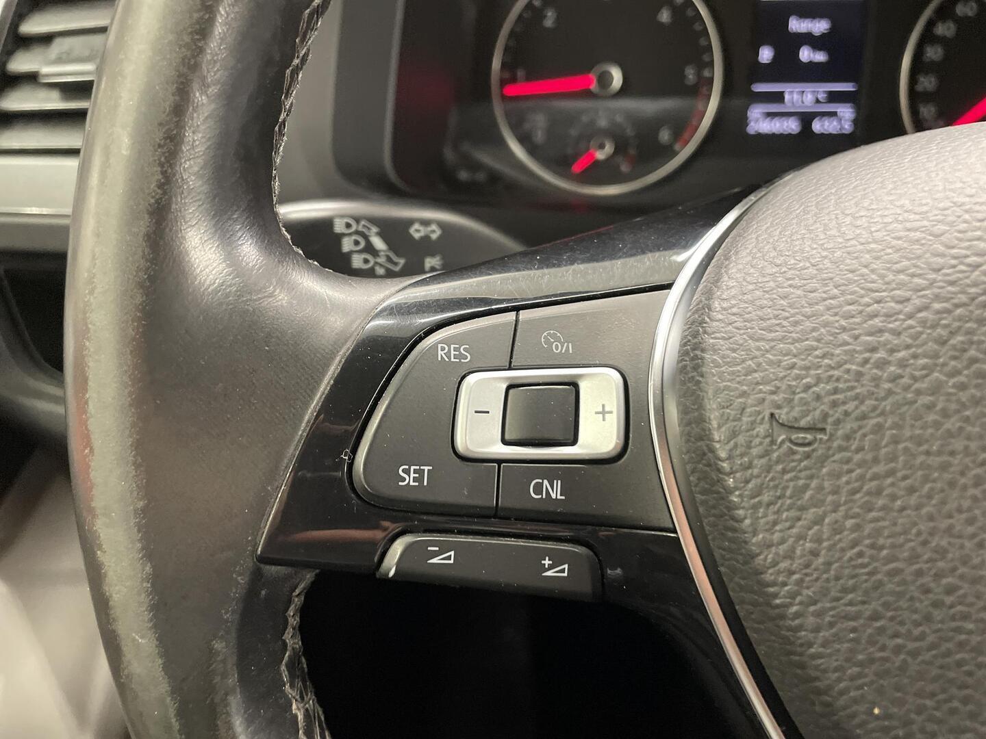 VOLKSWAGEN Transporter 2016