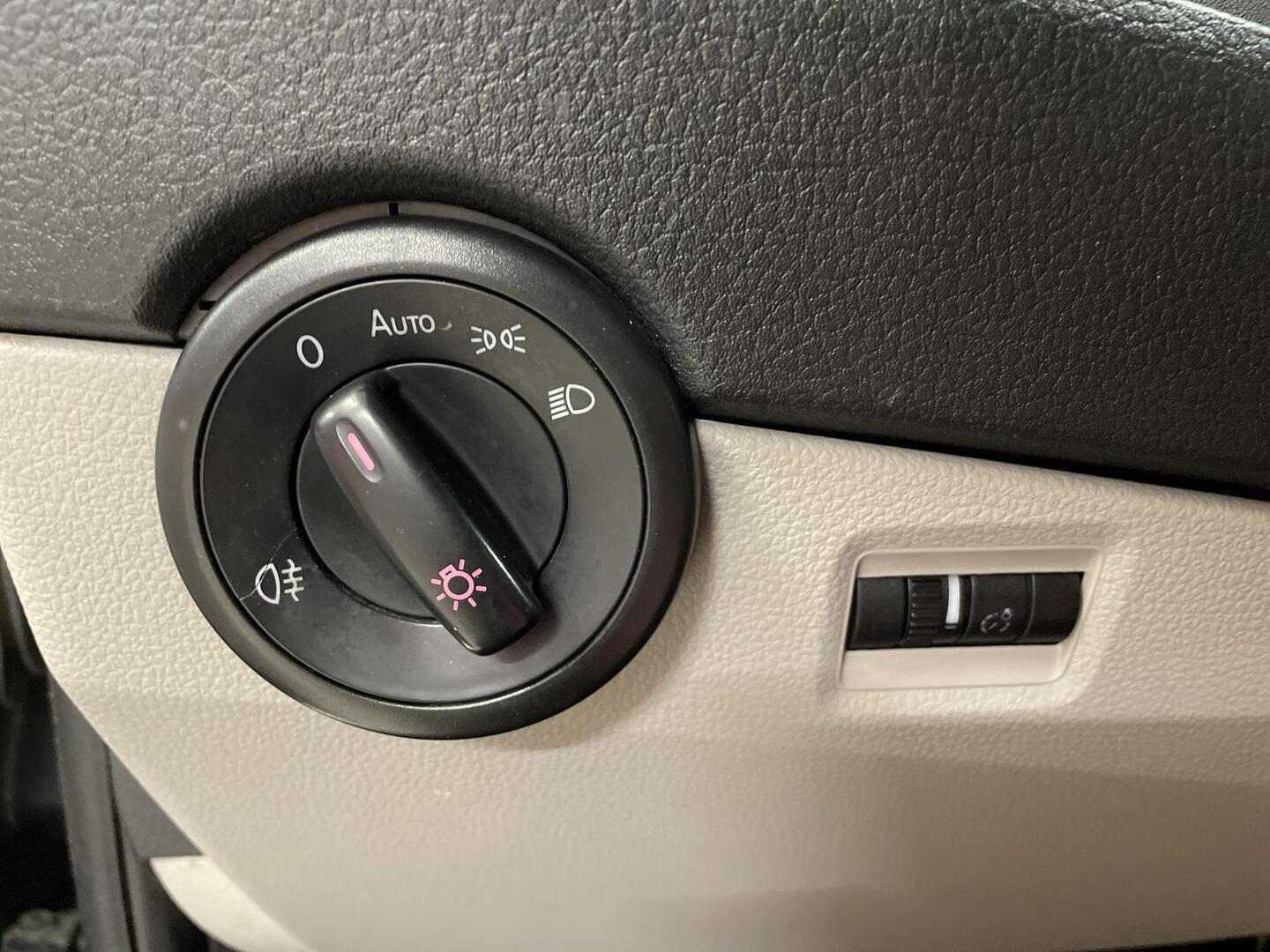 VOLKSWAGEN Transporter 2016