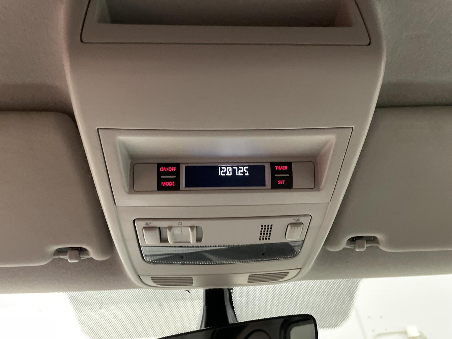 VOLKSWAGEN Transporter 2016