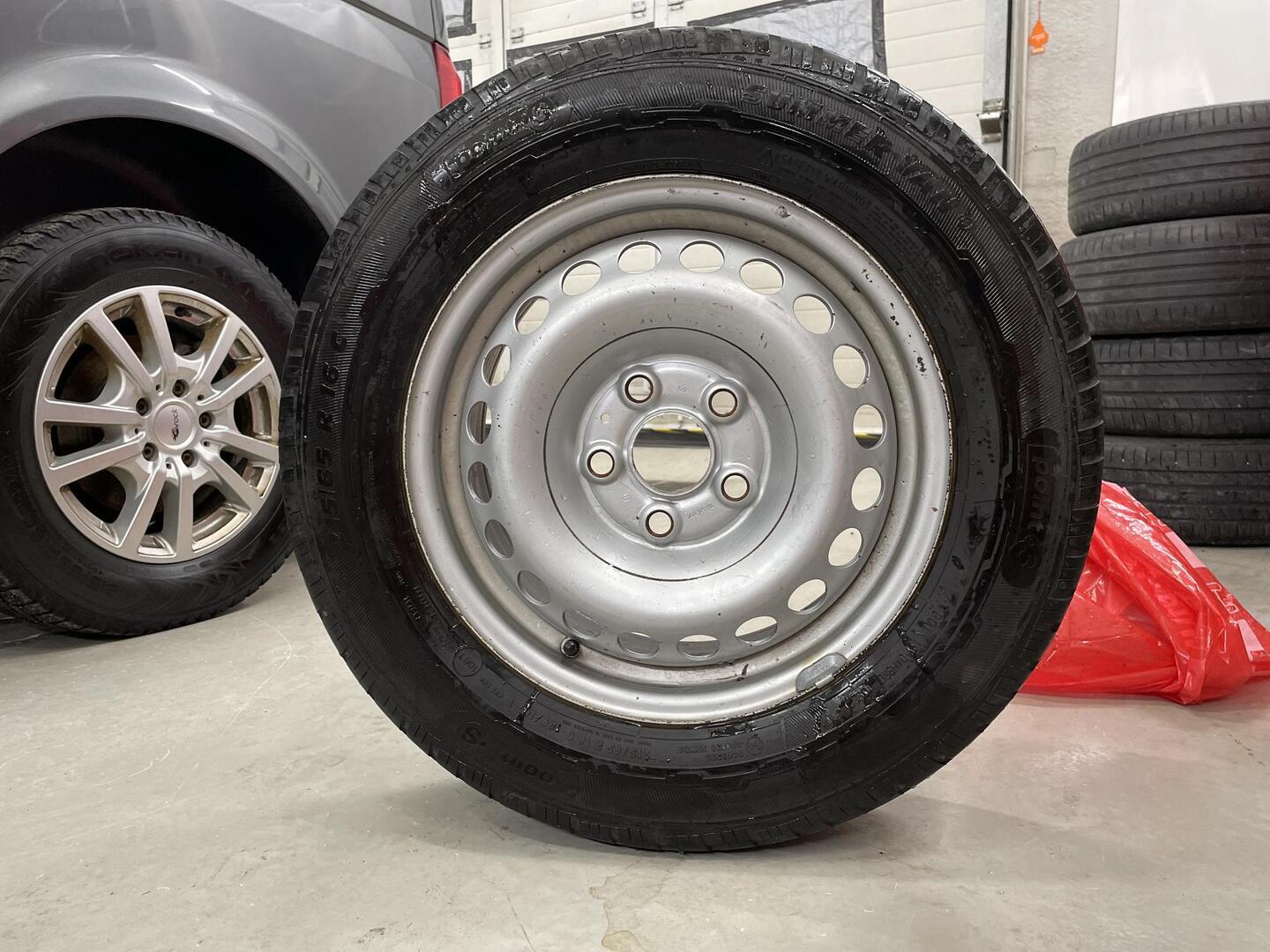 VOLKSWAGEN Transporter 2016