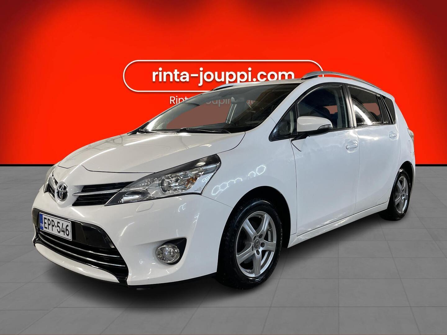 TOYOTA Verso 2015