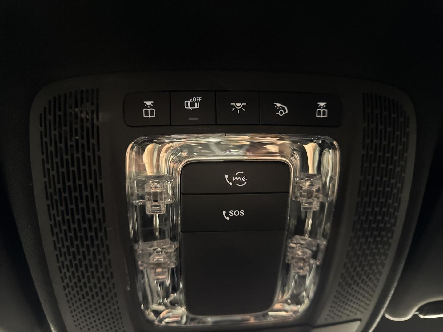 MERCEDES-BENZ A 2019