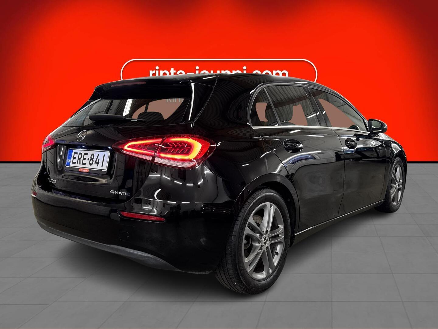 MERCEDES-BENZ A 2019
