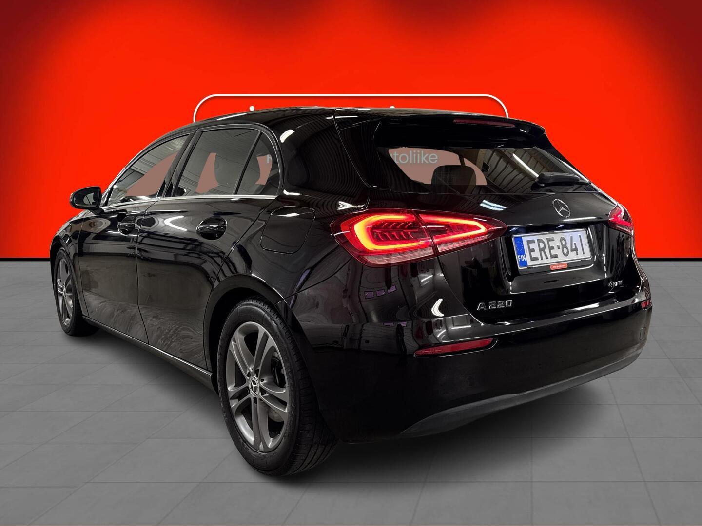 MERCEDES-BENZ A 2019
