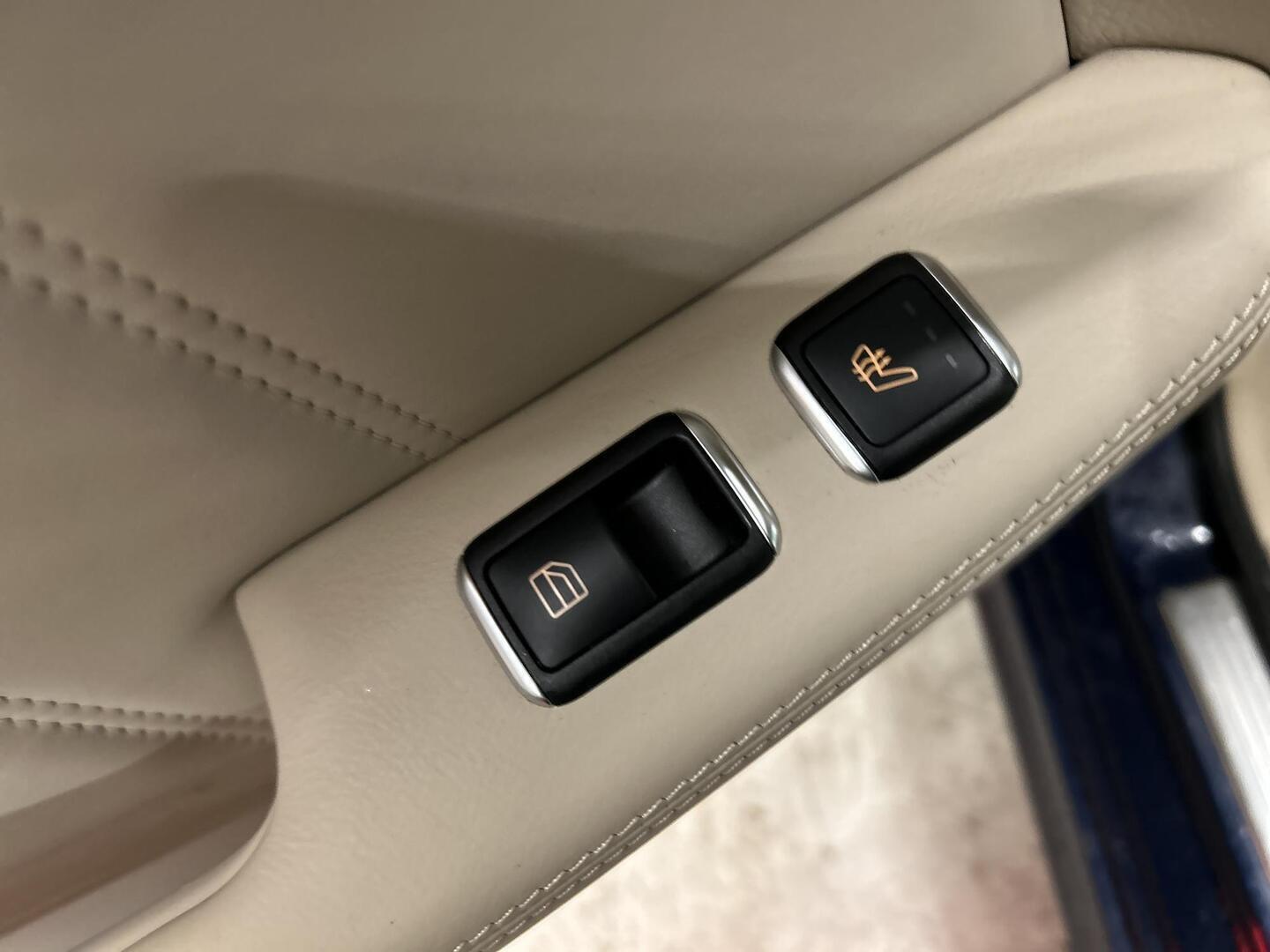 MERCEDES-BENZ E 2014